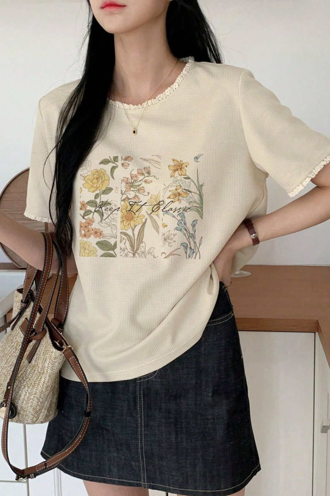 Classy Floral Top in light beige‑white fabric