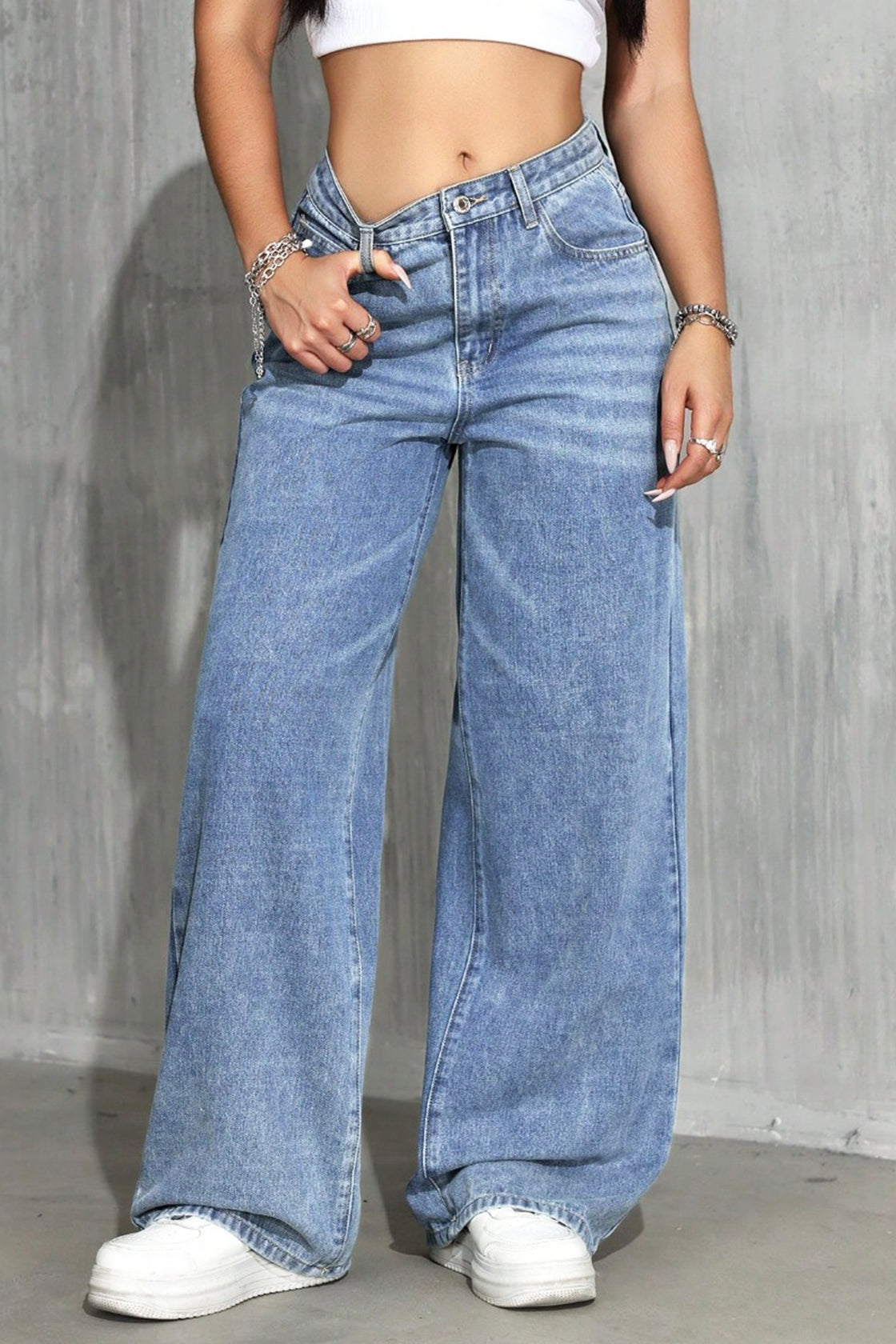 Baggy or flare jeans,  color is blue denim