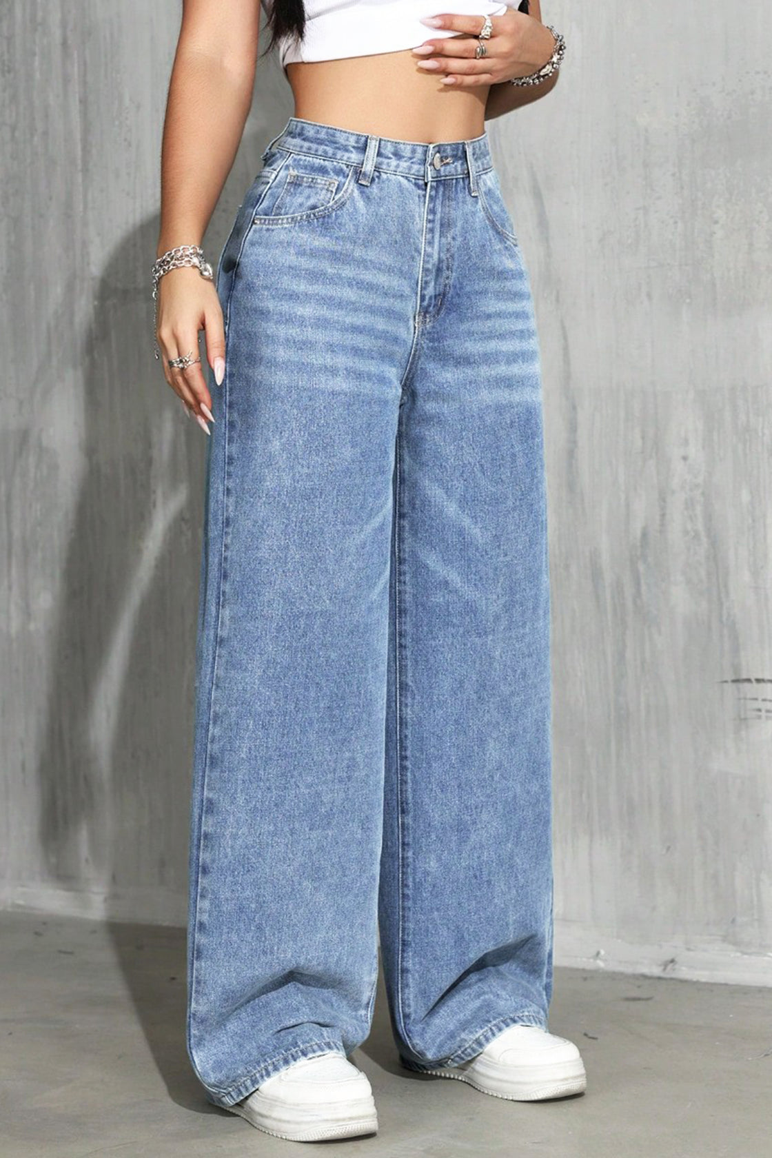 Baggy or flare jeans,  color is blue denim